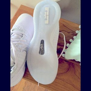 Nike Lebron Witness III sneaker size 10.5